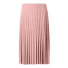 Одежда для женщин весна-лето